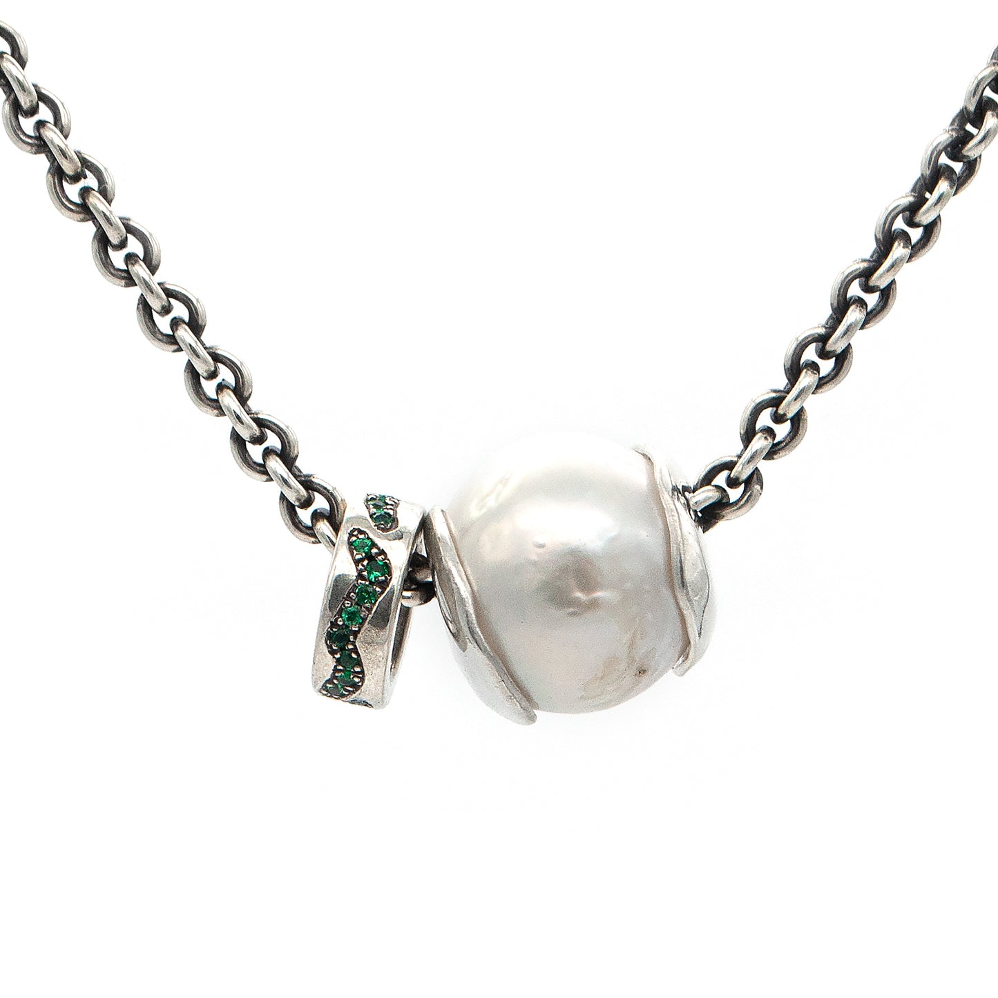 Winding Path Pearl Necklace